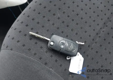 2001 Volkswagen Passat Gls V6 из США, поврежденный, VIN WVWAH63B91P014033